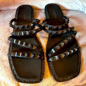 STEVE MADDEN SKYLER SANDAL in black size 9